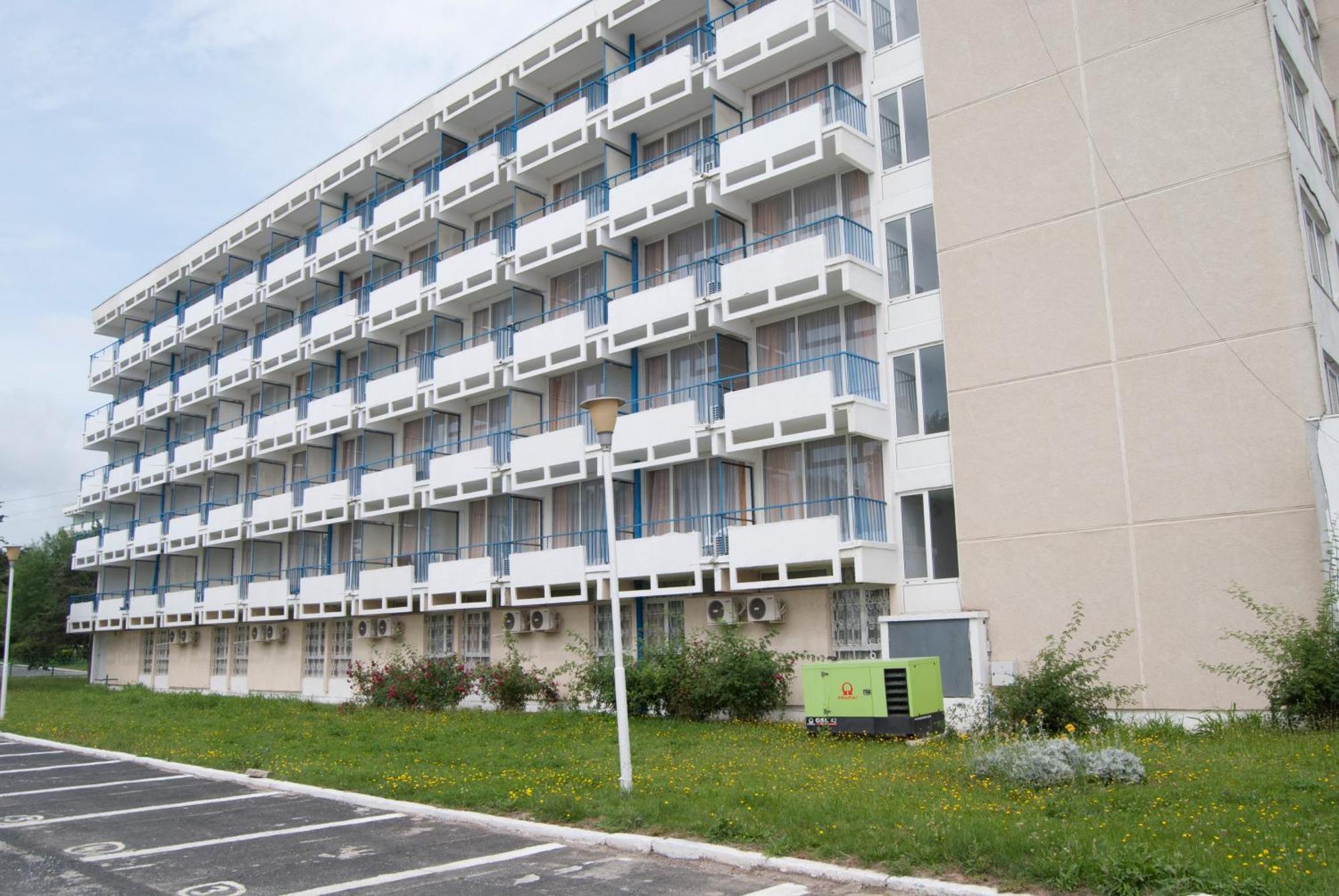Hotel Cerna Saturn Exterior foto